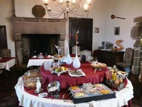 Chateau De Brelidy 3*,  France