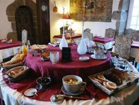Chateau De Brelidy Hotel