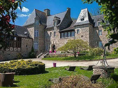 Chateau De Brelidy Hotel